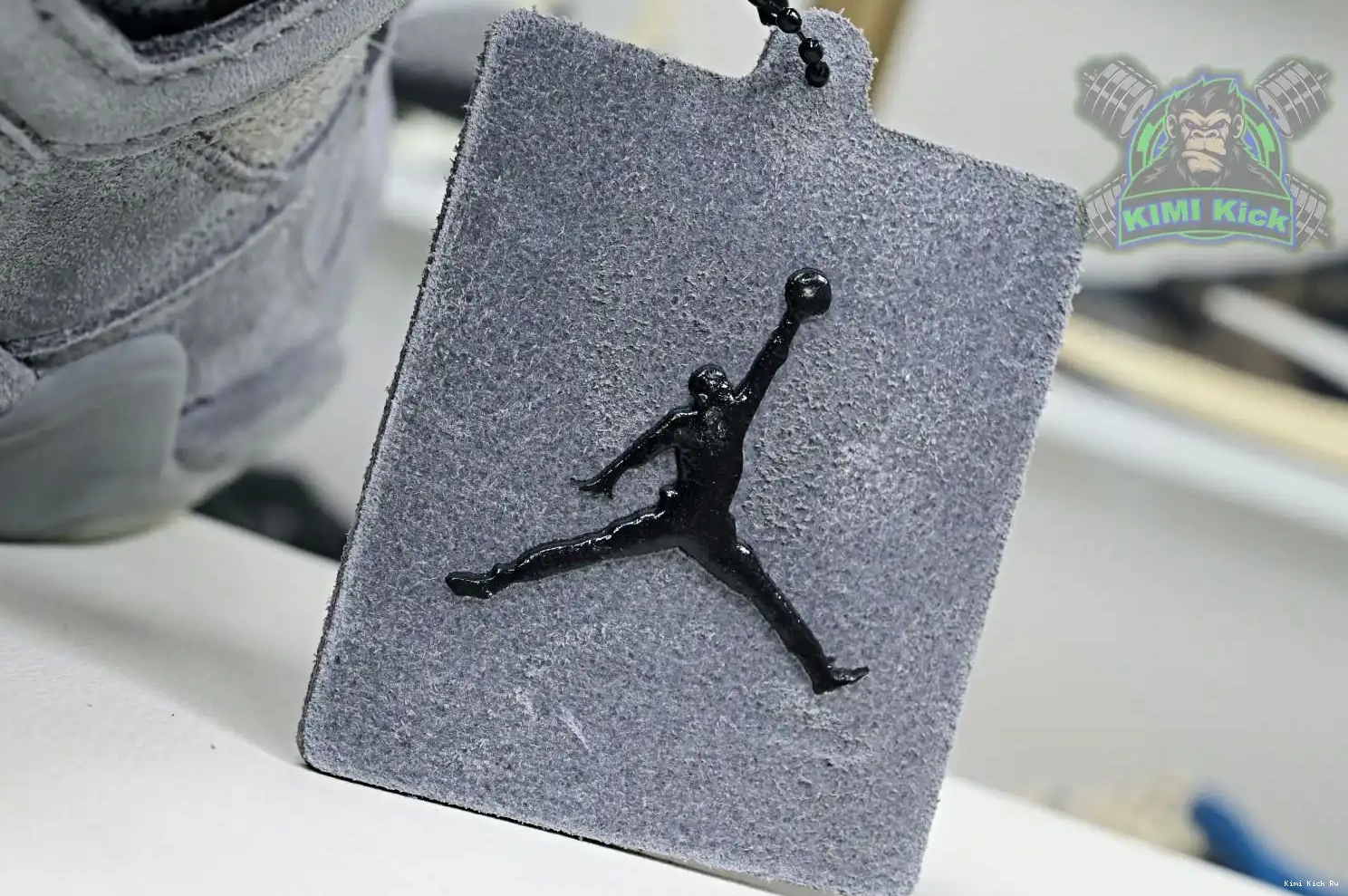 Kimikick Air retro kaws 4 Jordan Jordan 0818